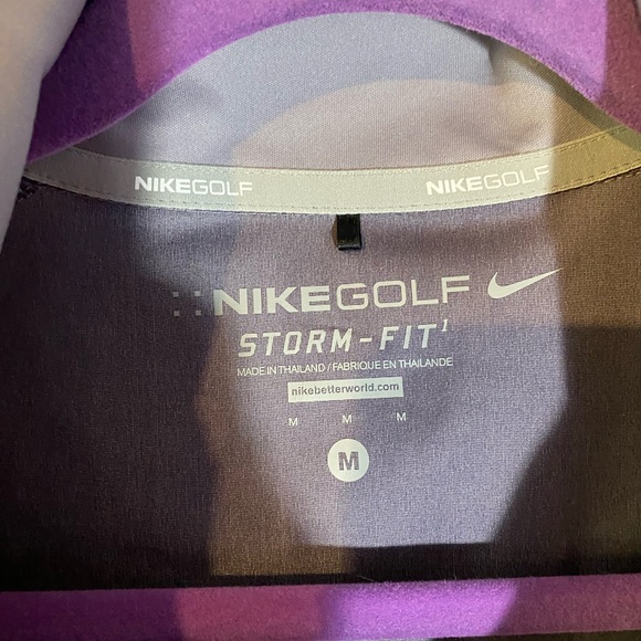 Nike Golf, Storm fit, size medium - Picture 3 of 7